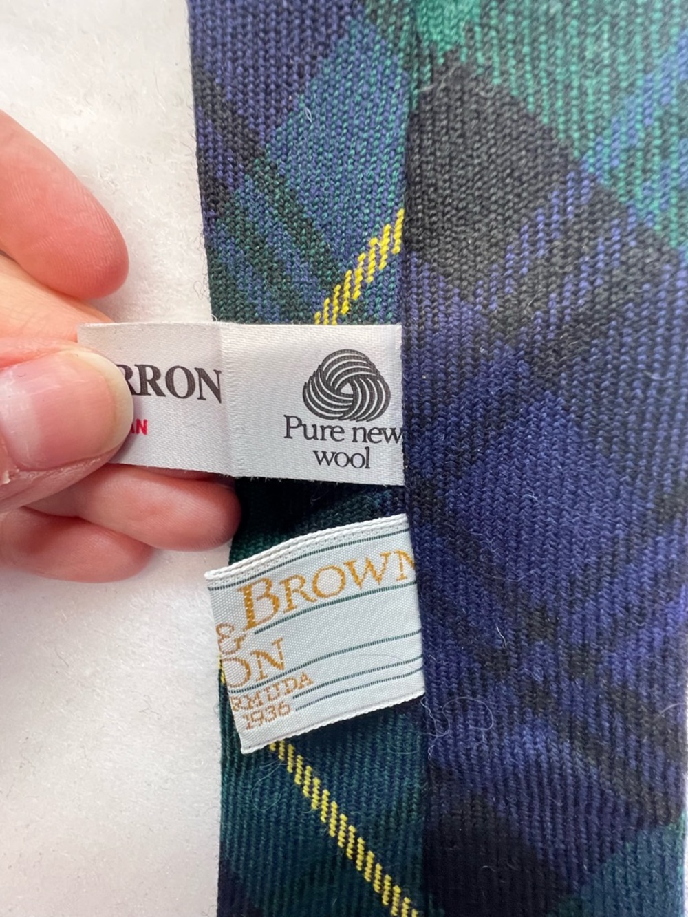 Lochcarron of Scotland Mens Gordon Clan Blue/Green Tartan Wool Neck Tie - Picture 2 of 7